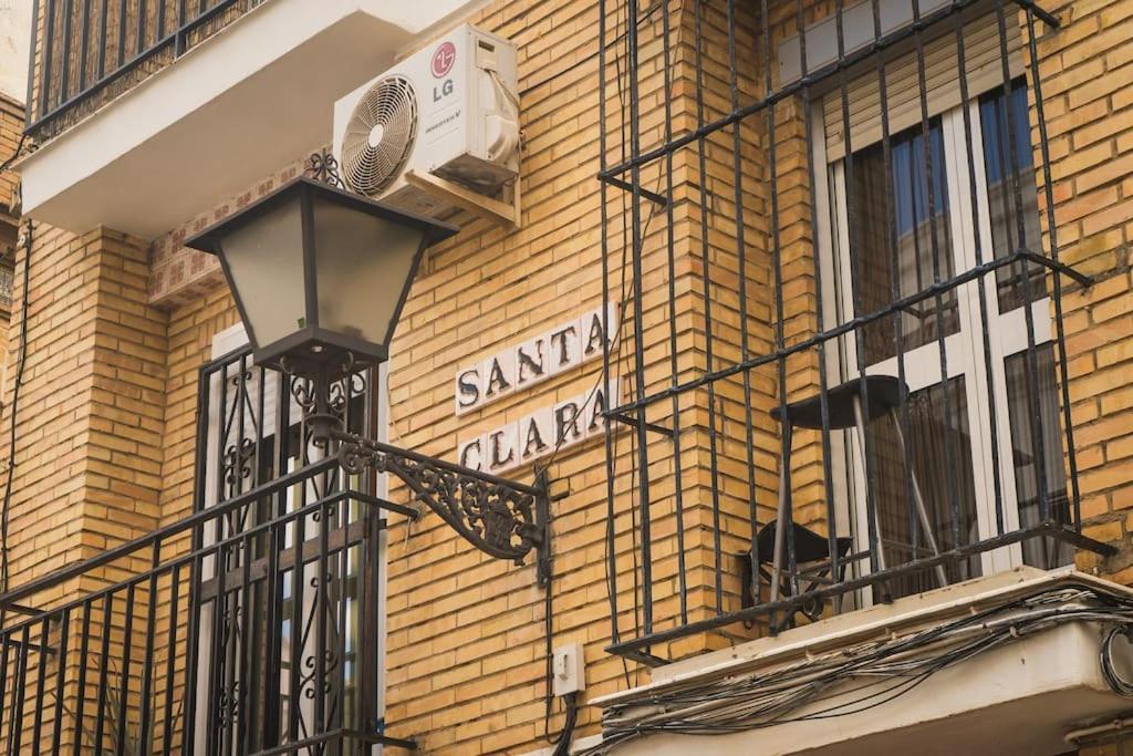 Estudio A Estrenar En Sta Clara Sevilla Exteriör bild